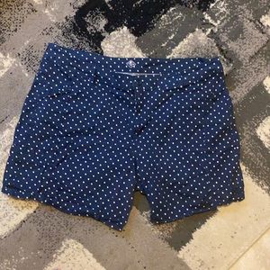 St. John’s Bay size 20 blue polka dot shorts